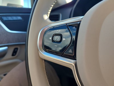 2023 Volvo XC90 Recharge Plug-In Hybrid Core Bright Theme