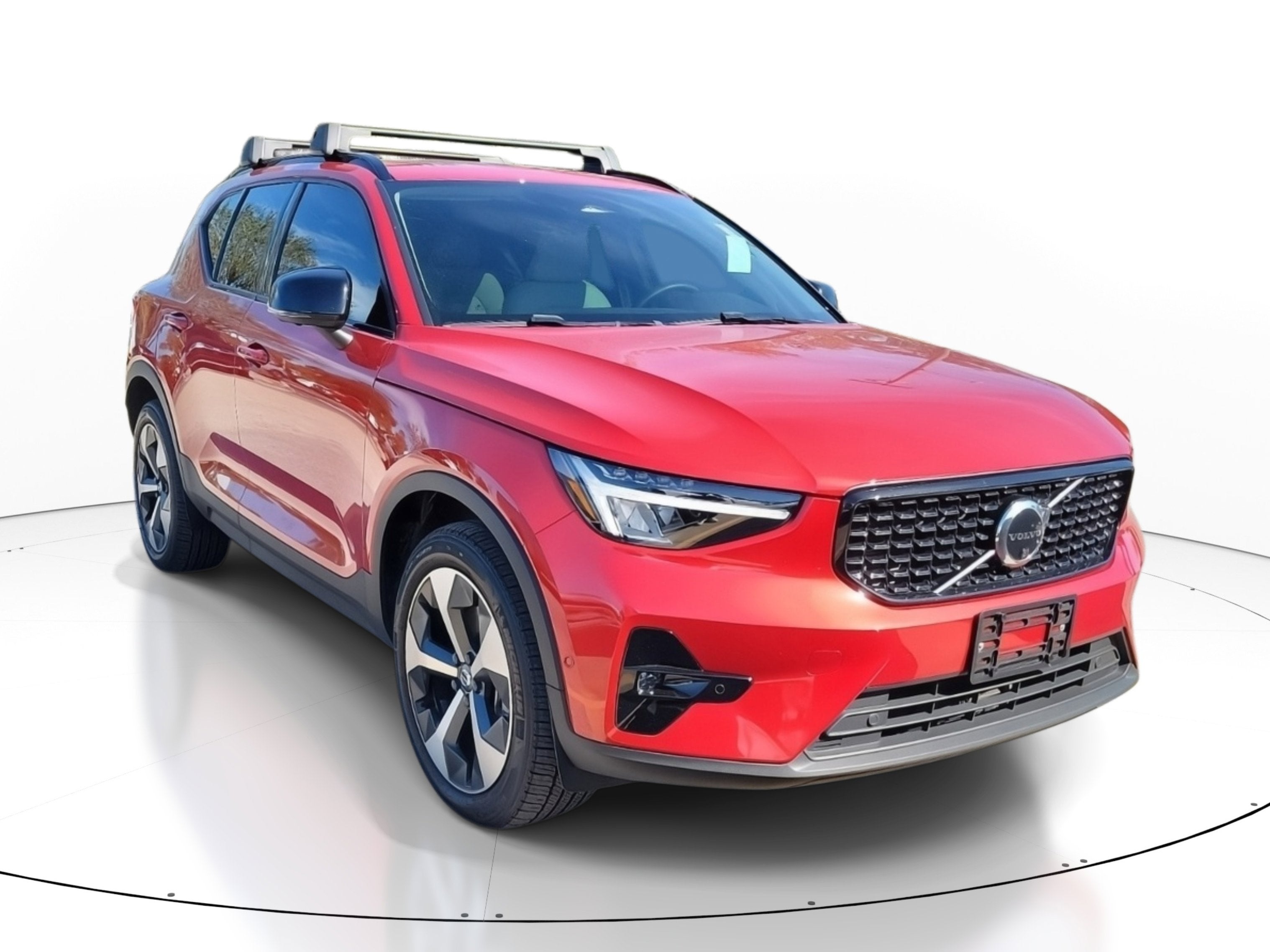 2023 Volvo XC40 Plus Dark Theme