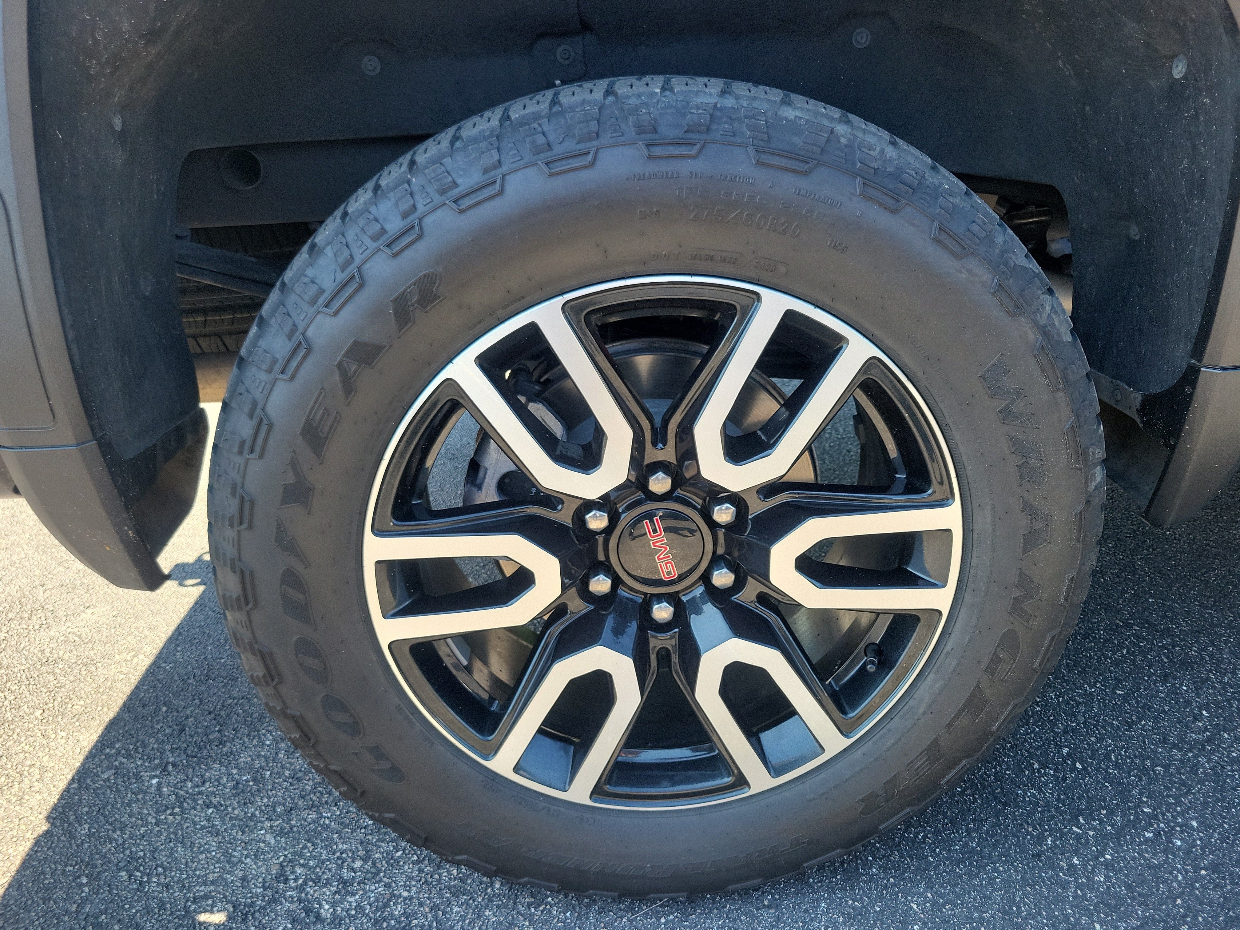 2024 GMC Sierra 1500 AT4