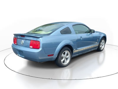 2007 Ford Mustang V6 Deluxe