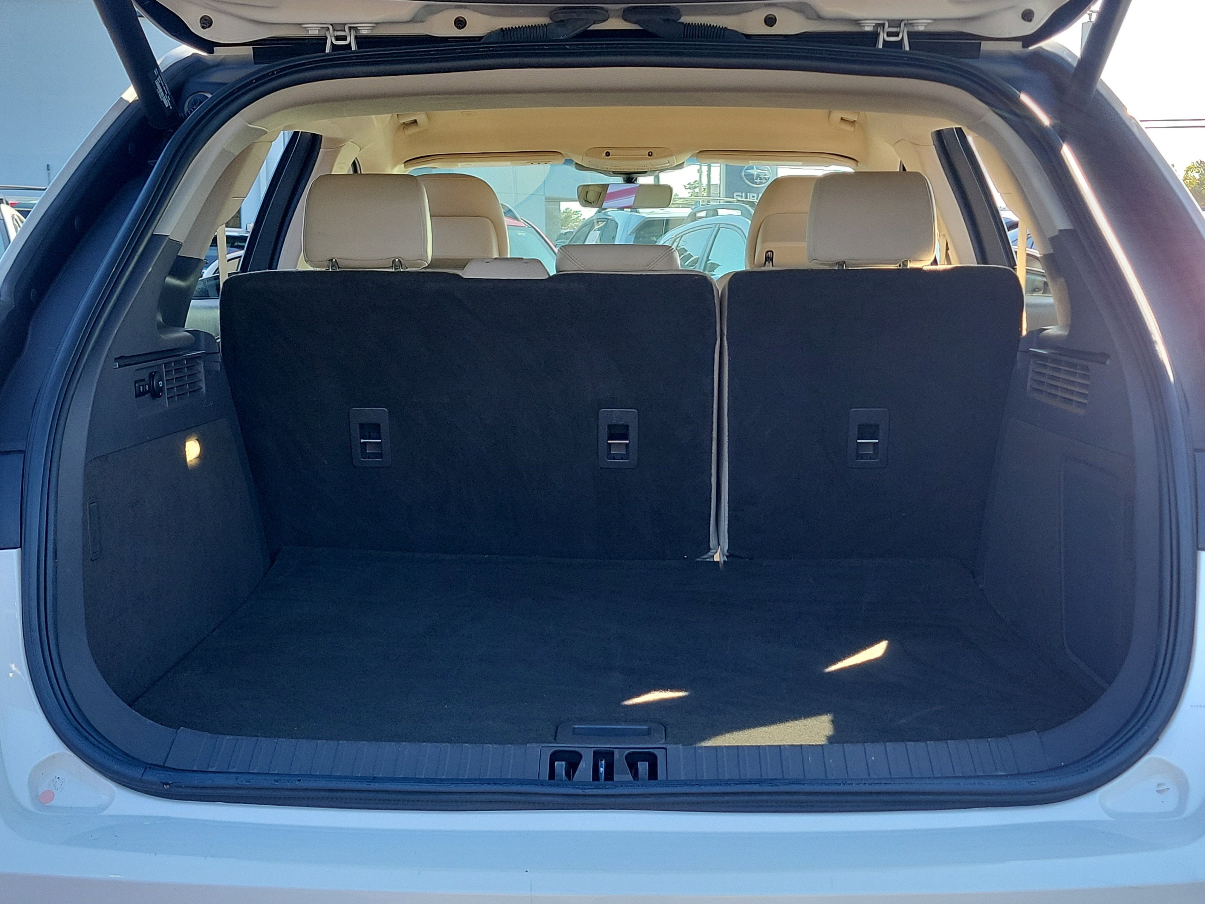 2019 Lincoln Nautilus Select