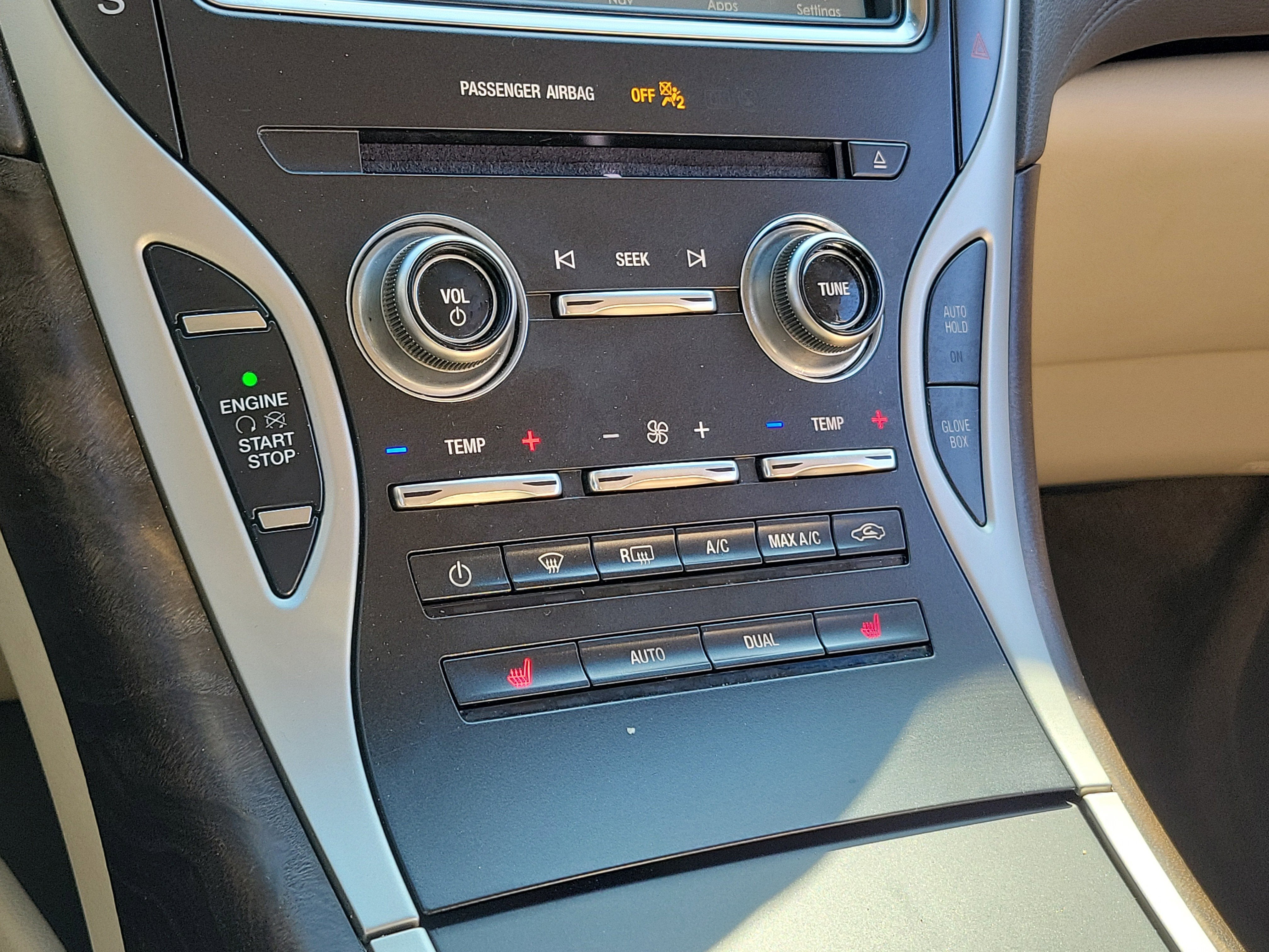 2019 Lincoln Nautilus Select