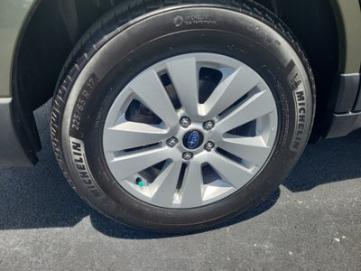 2019 Subaru Outback 2.5i