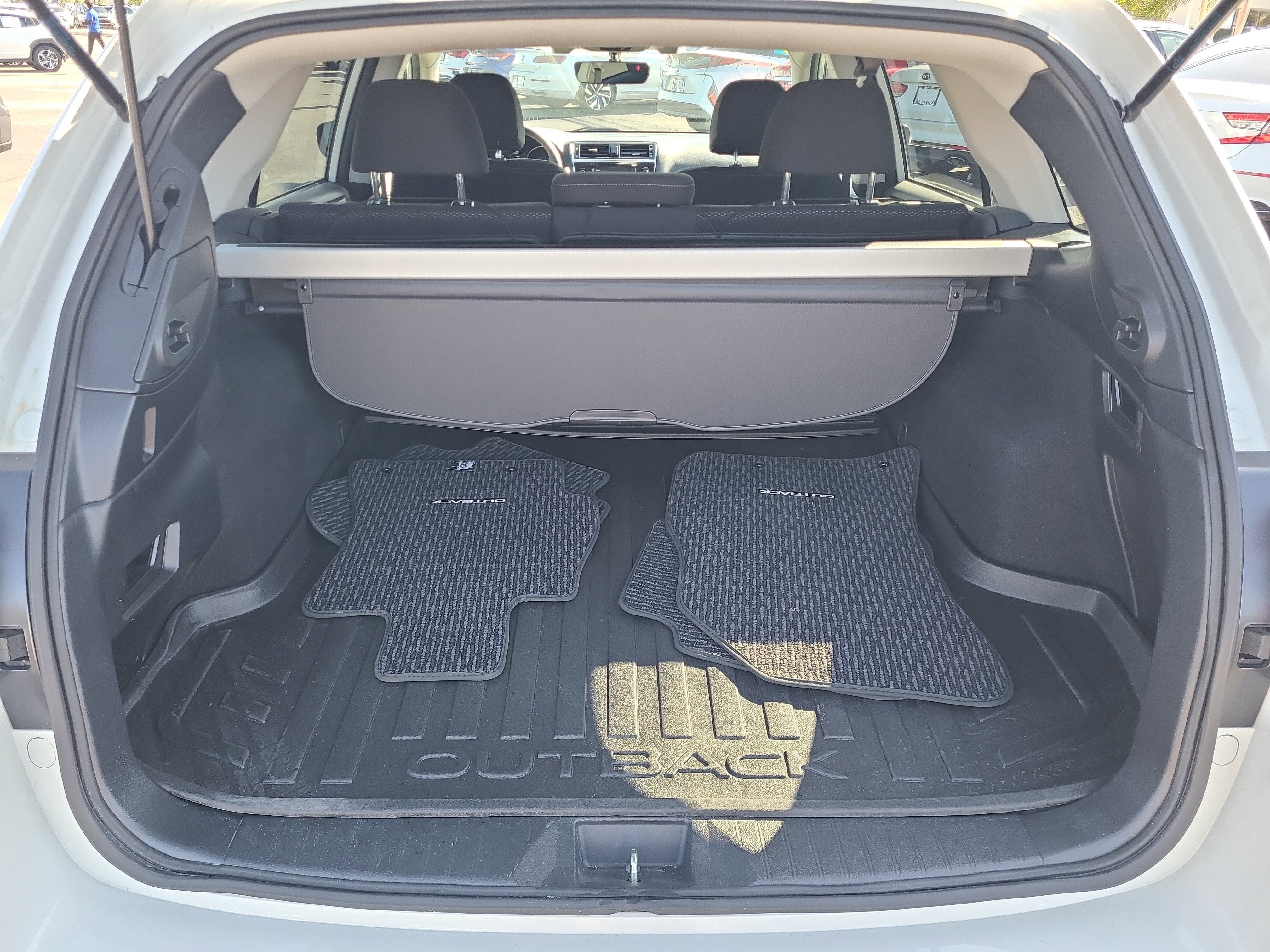 2018 Subaru Outback Premium