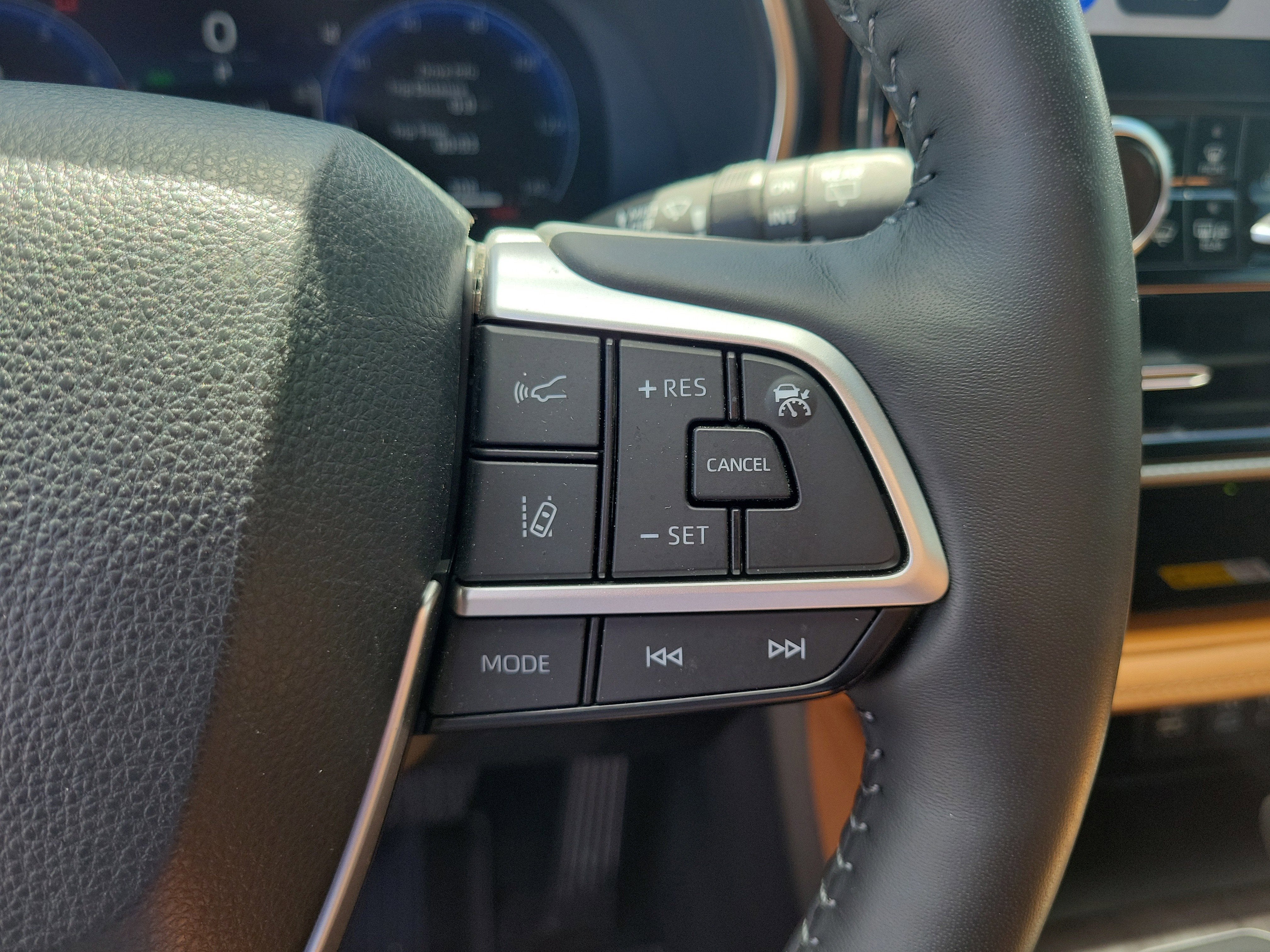2024 Toyota Highlander Platinum