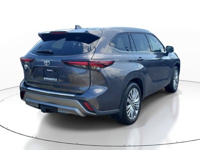 2024 Toyota Highlander Platinum