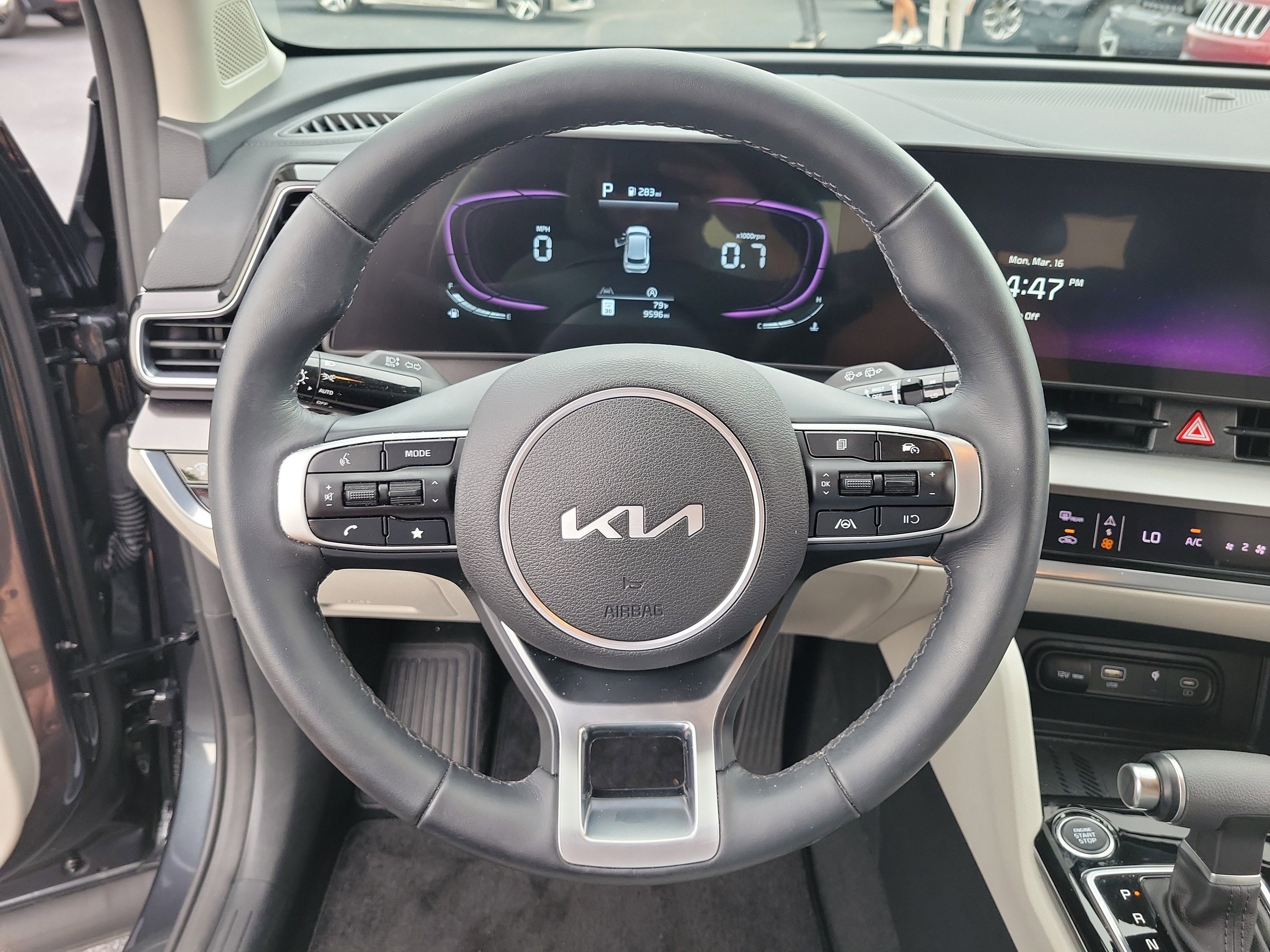 2023 Kia Sportage EX