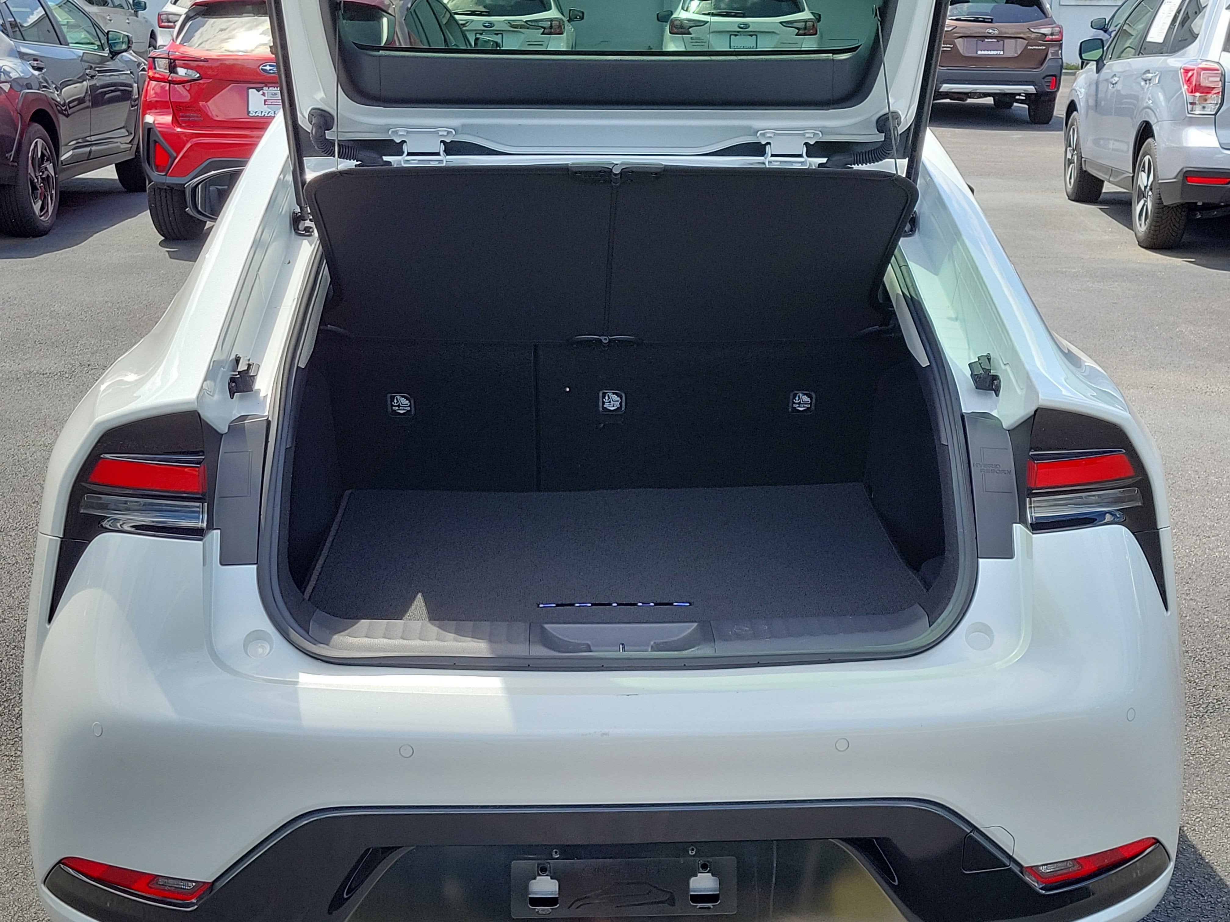 2024 Toyota Prius LE