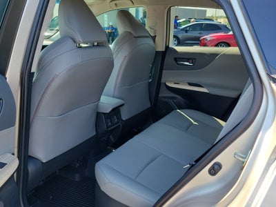 2023 Toyota Venza LE