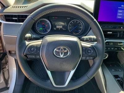 2023 Toyota Venza LE