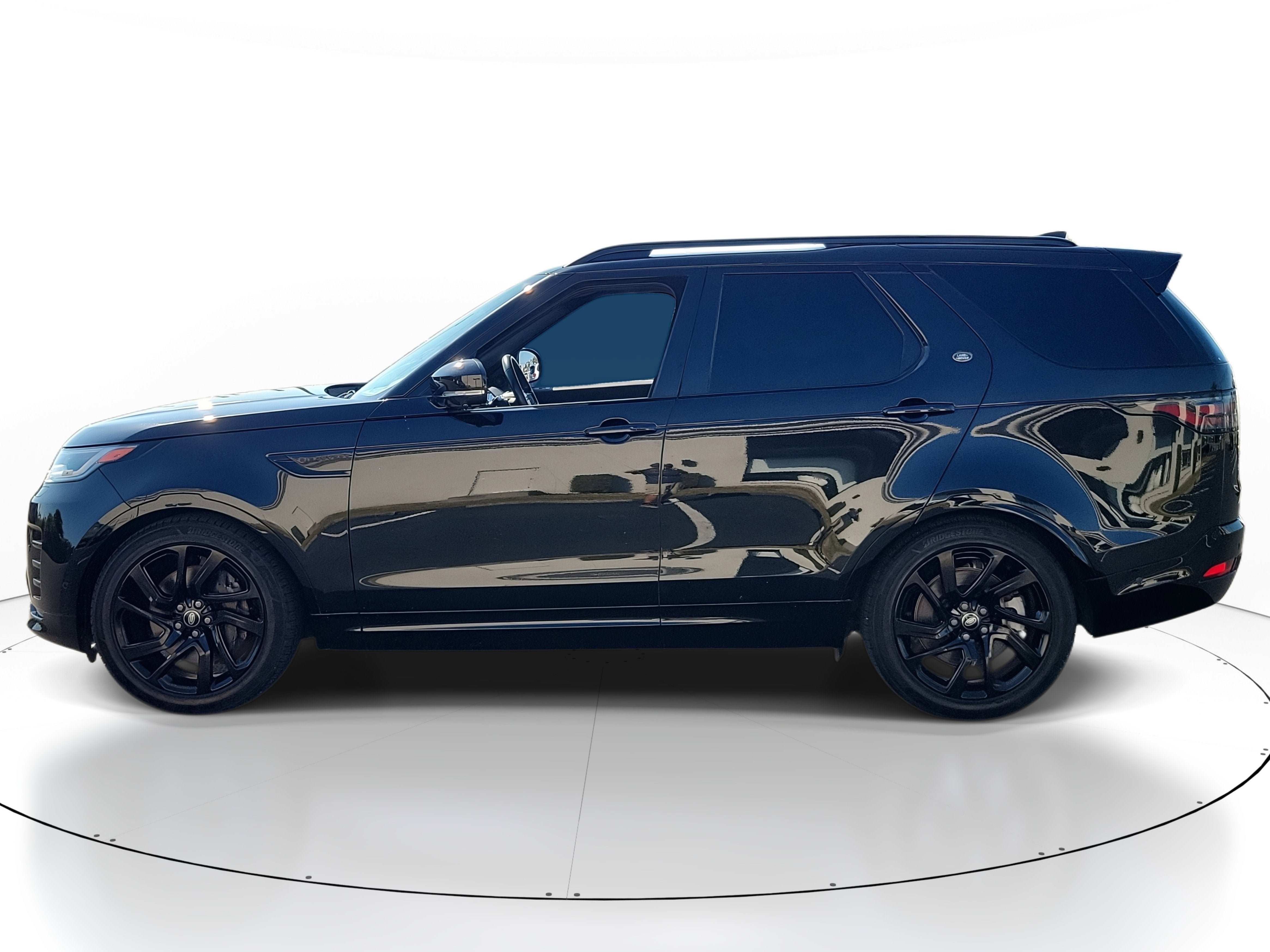 2023 Land Rover Discovery HSE R-Dynamic