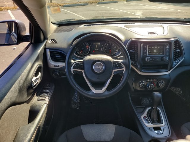 2016 Jeep Cherokee Altitude