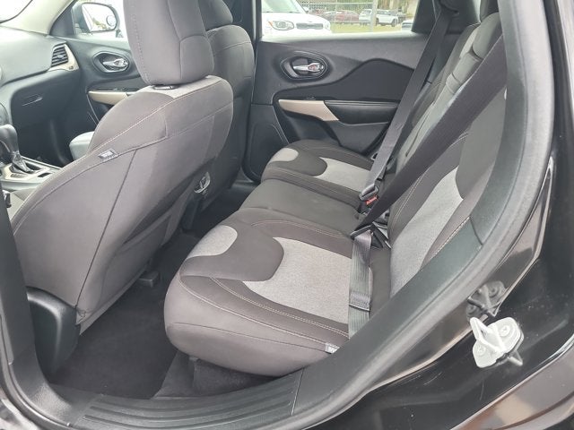2017 Jeep Cherokee Altitude