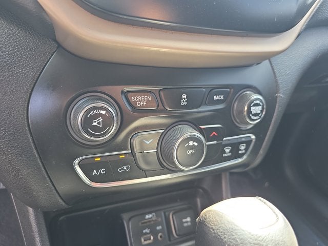 2017 Jeep Cherokee Latitude