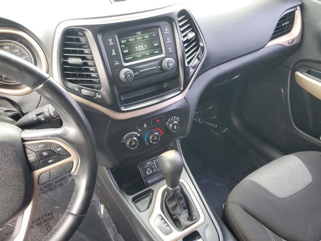 2018 Jeep Cherokee Latitude