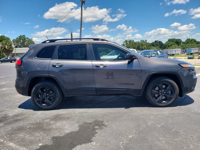 2017 Jeep Cherokee Altitude