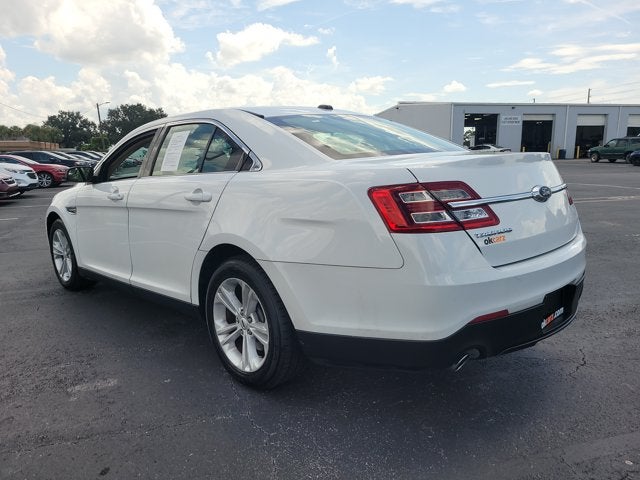 2018 Ford Taurus SE