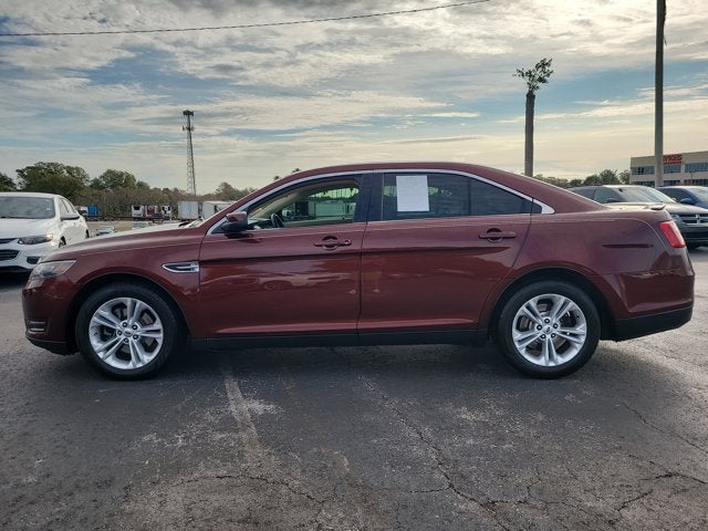 2015 Ford Taurus SEL