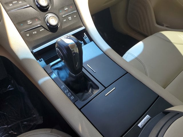 2016 Ford Taurus SEL