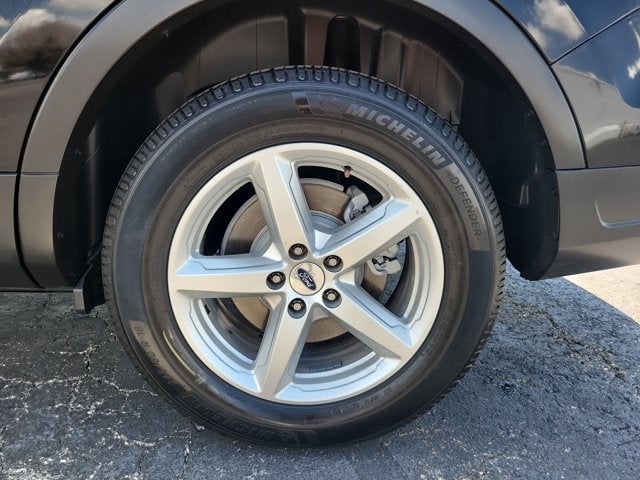 2019 Ford Explorer Base