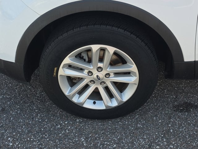 2017 Ford Explorer Base