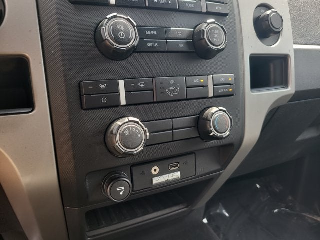 2011 Ford F-150 Base