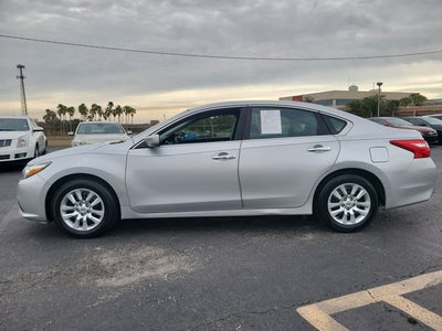 2016 Nissan Altima Base