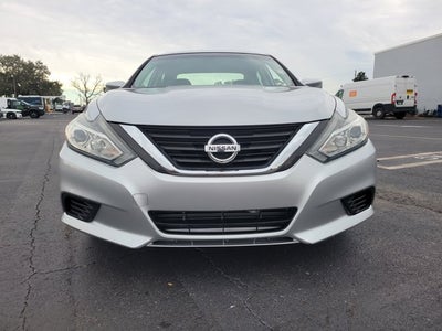 2016 Nissan Altima Base