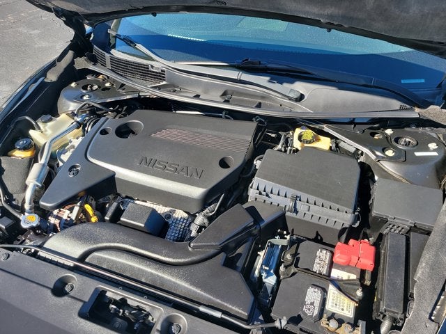 2016 Nissan Altima 2.5 SR