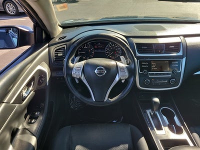 2016 Nissan Altima 2.5 SR