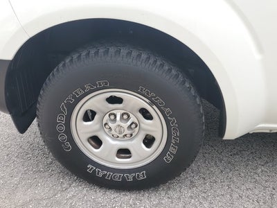 2016 Nissan Frontier S