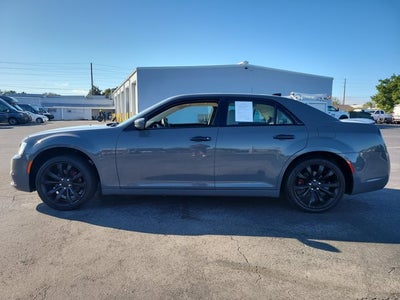 2017 Chrysler 300 Limited
