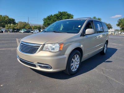 2014 Chrysler Town & Country Touring