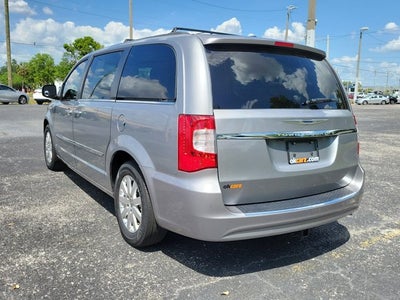 2014 Chrysler Town & Country Touring
