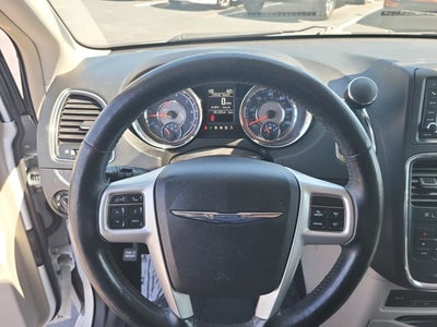 2015 Chrysler Town & Country Touring-L