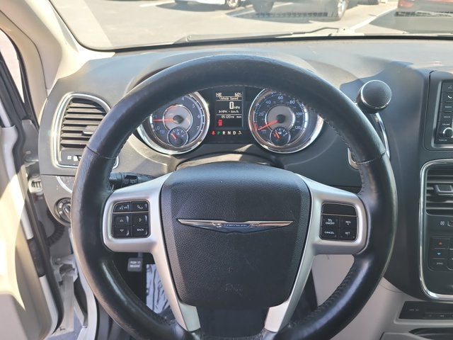 2015 Chrysler Town & Country Touring-L