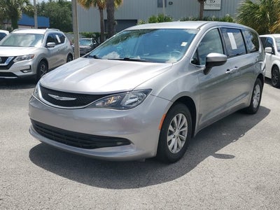 2017 Chrysler Pacifica Touring