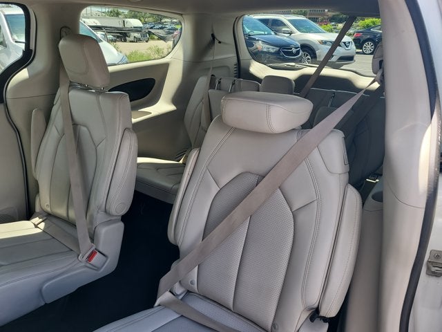 2021 Chrysler Voyager LXI