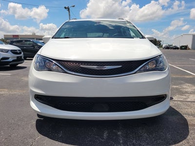 2021 Chrysler Voyager LXI