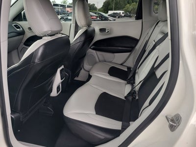 2018 Jeep Compass Latitude w/Sun/Wheel Pkg