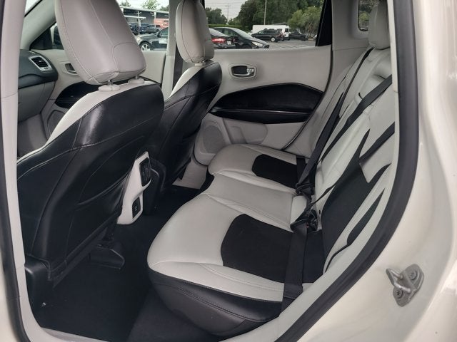 2018 Jeep Compass Latitude w/Sun/Wheel Pkg