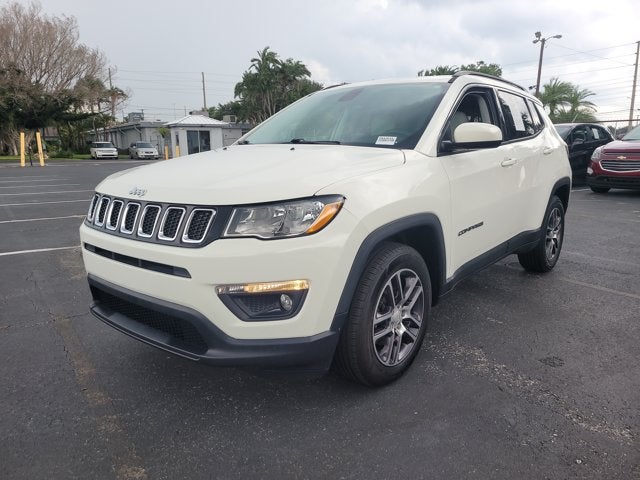 2018 Jeep Compass Latitude w/Sun/Wheel Pkg