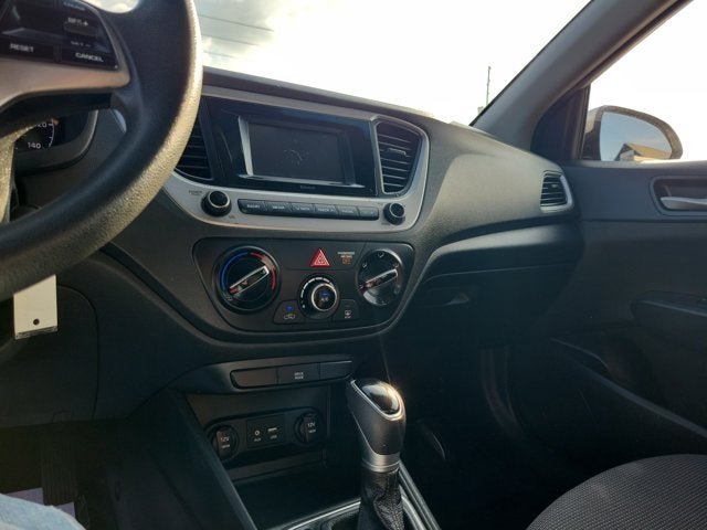 2020 Hyundai Accent SE