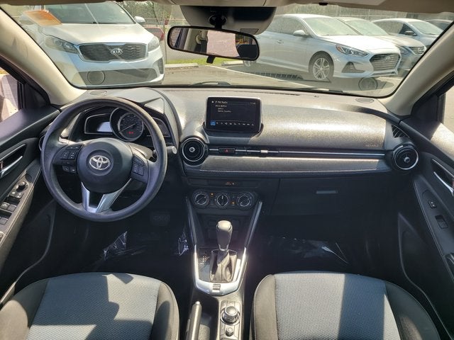 2017 Toyota Yaris iA Base
