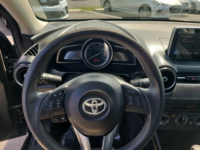 2017 Toyota Yaris iA Base