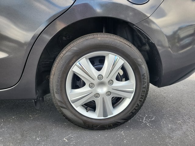 2019 Toyota Yaris Sedan Base