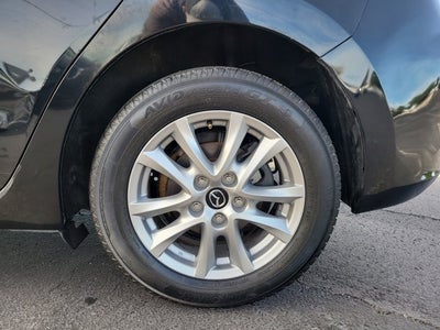 2017 Mazda Mazda3 5-Door Sport