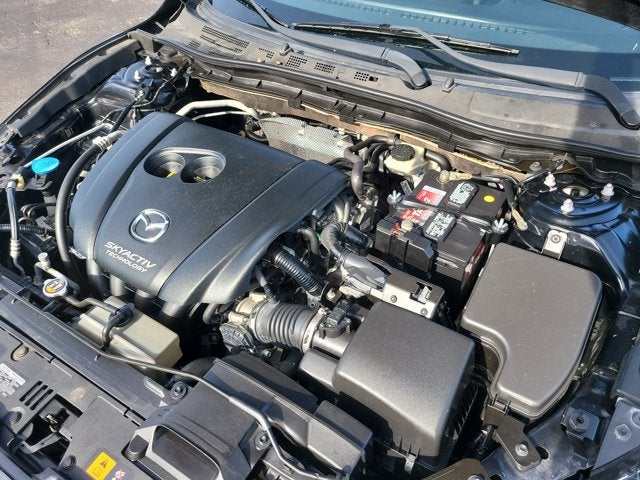 2017 Mazda Mazda3 5-Door Sport