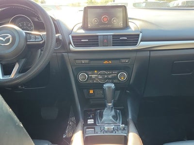 2018 Mazda Mazda3 4-Door Touring