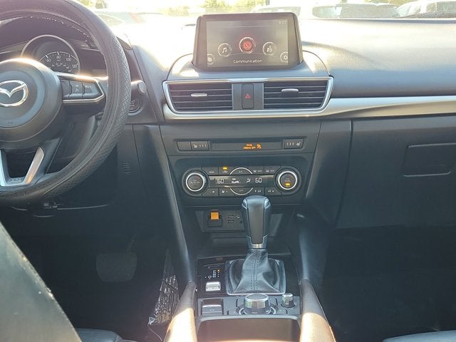 2018 Mazda Mazda3 4-Door Touring